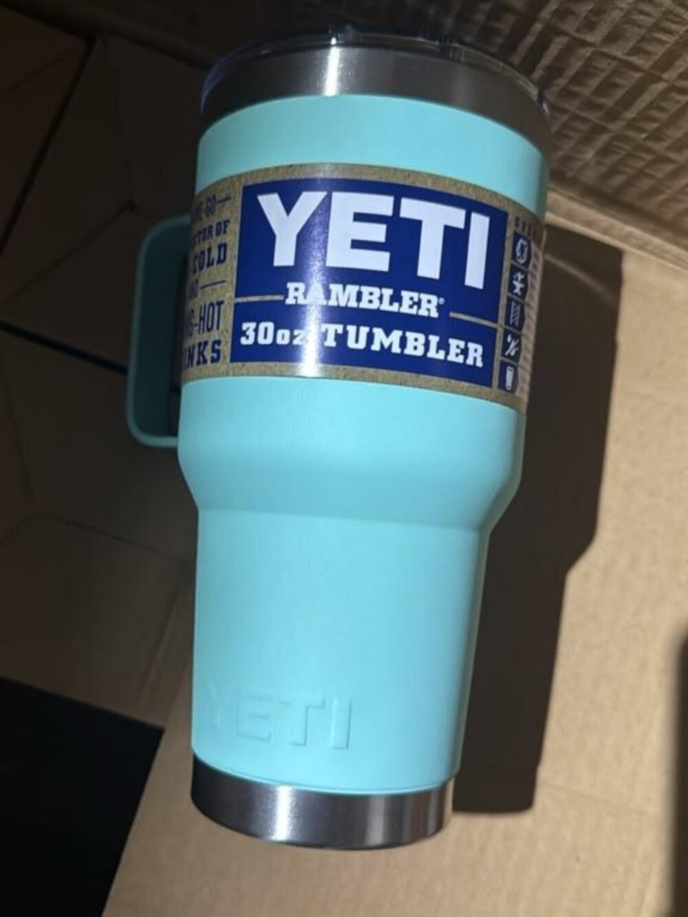 YETI Rambler 30 oz Tumbler Insulated Travel Cup Aqua Blue New